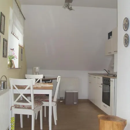 Dorfstrasse 15 *